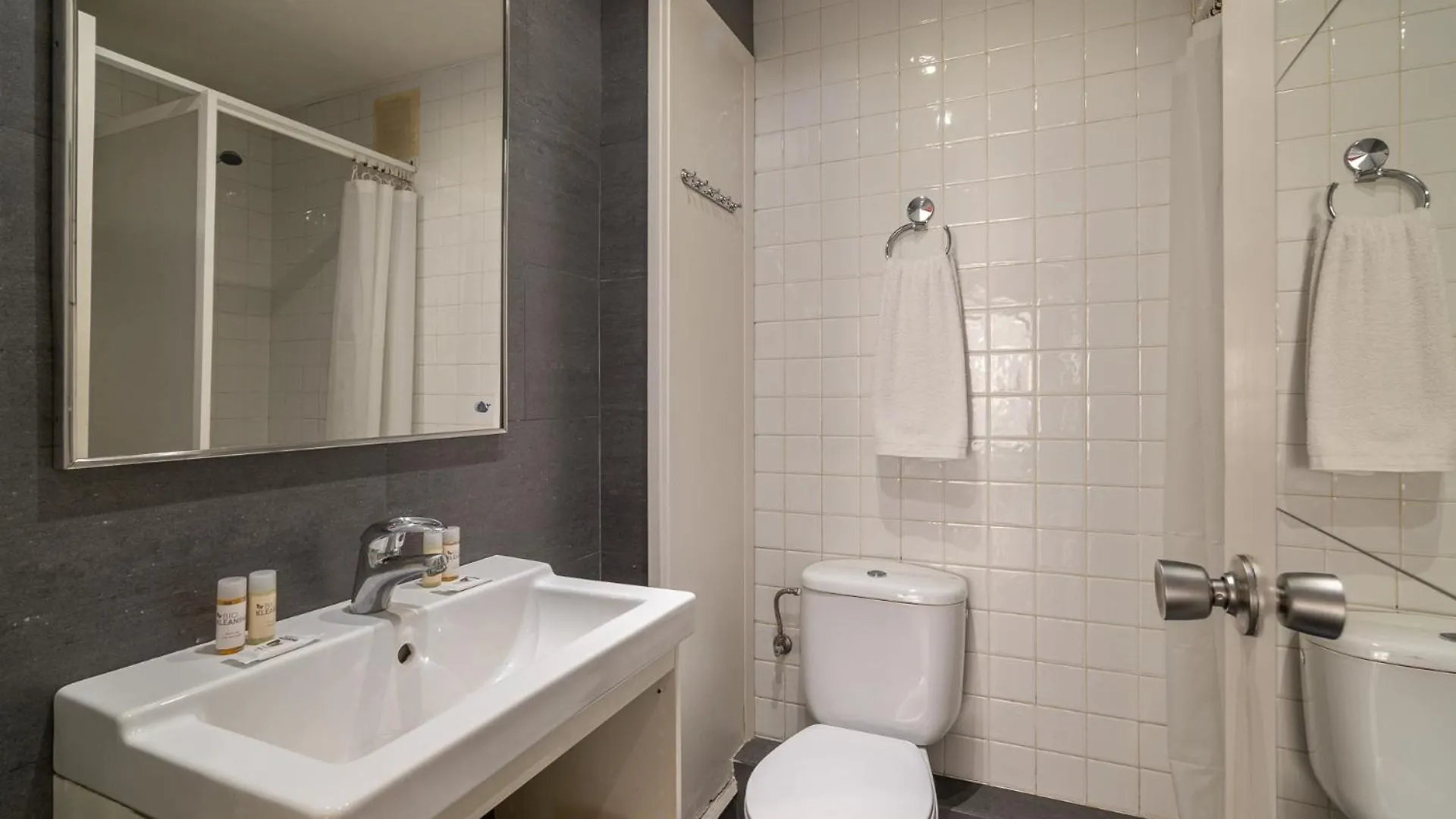 Elegant Studio Close To Plaza De Espanya 바르셀로나 스페인