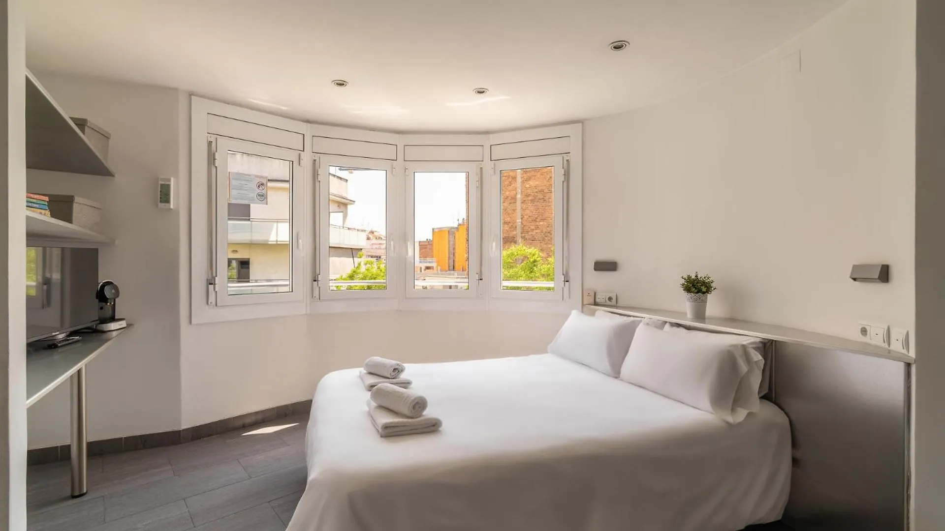 Elegant Studio Close To Plaza De Espanya 바르셀로나